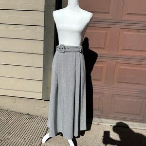 Alexia Admor Light Gray High-Waist Maxi Skirt with Belt